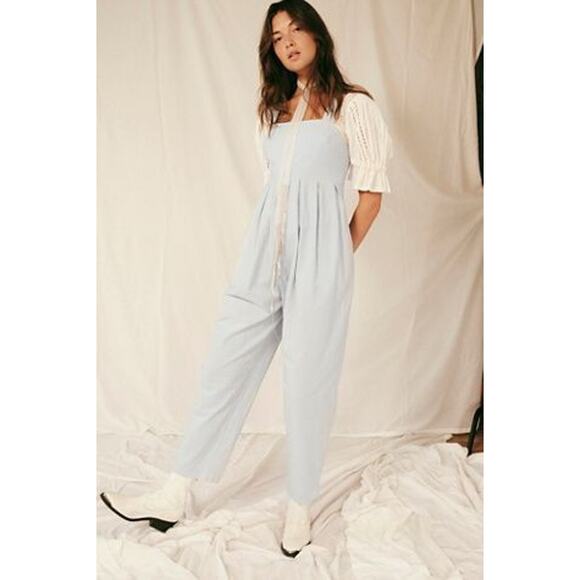 New Free People Josephine Tapered Jumper $98 Free-est  MEDIUM Pale Blue Jumpsuit - Picture 1 of 6